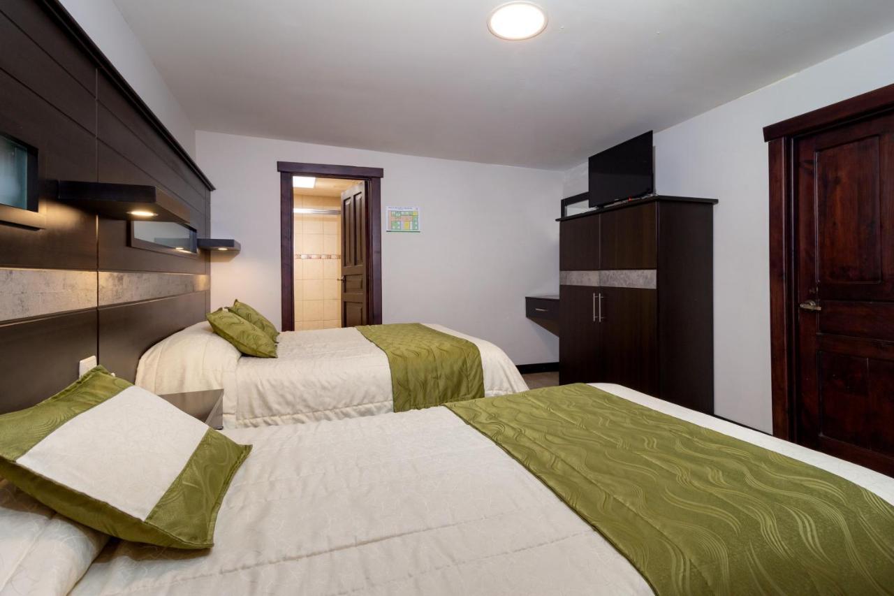 Hotel Majestic 2 - San Blas Cuenca Exterior foto