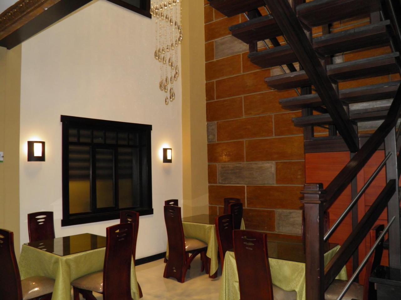 Hotel Majestic 2 - San Blas Cuenca Exterior foto
